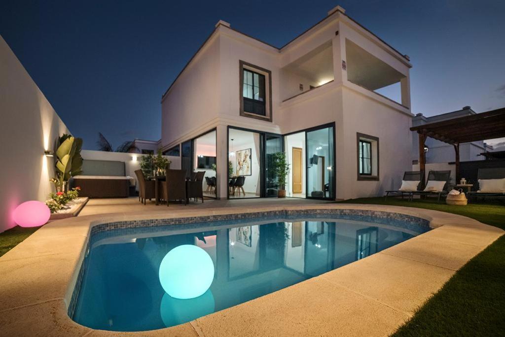 Villa Palmera Jacuzzi Yaiza  Ngoại thất bức ảnh